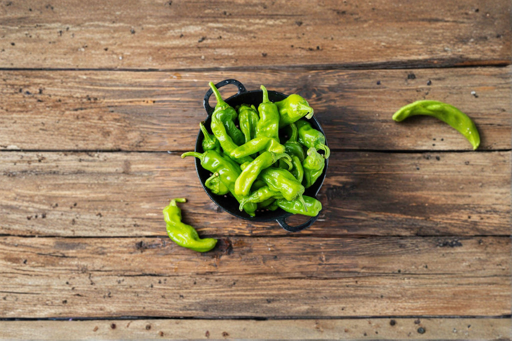 Pepperoncini – Italian Sweet Pepper 30 Seeds | Classic Italian Pepper | Mild & Tangy | Perfect for Pickling