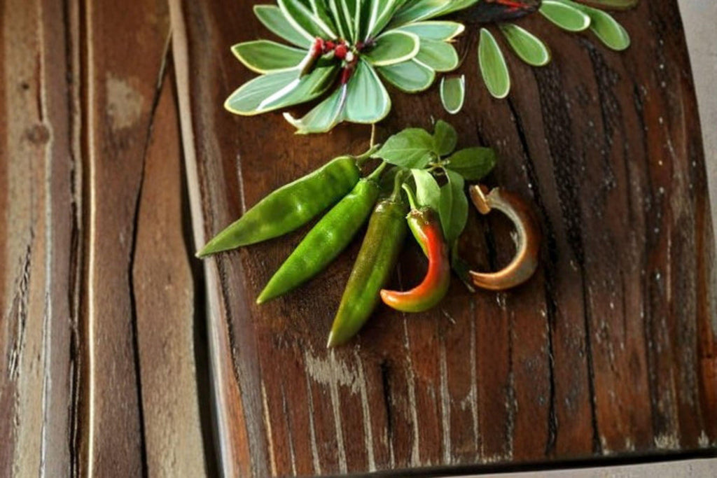 Anaheim Hot Pepper 30 Seeds | Mild–Medium Heat Chili | Long Green Peppers | Versatile Kitchen Favorite