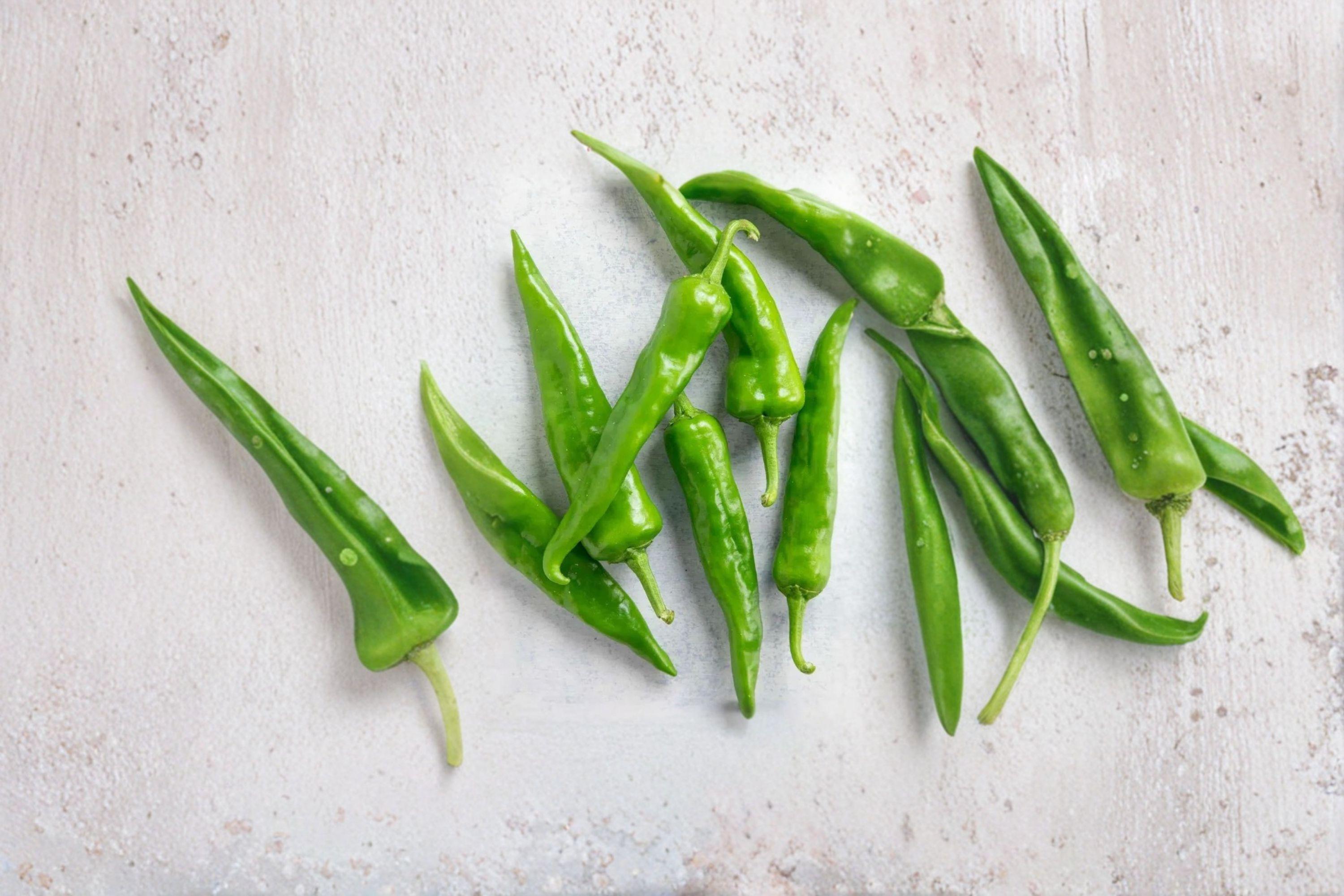 Lumbre – Hot Pepper 25 Seeds | New Mexico Chili | Very Hot | Bold Southwestern Flavor