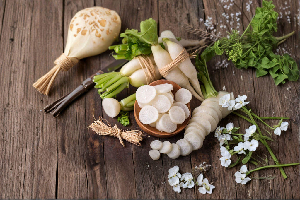 Japanese Minowase (Daikon) Radish 100 Seeds | Traditional Japanese Daikon | Long White Roots | Mild & Crisp